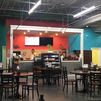 Bizzy Bee Indoor Play Center - Cafe - Indoor Playcenter Near Me - North Charleston, South Carolina