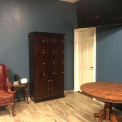 Chesterton’s Fine Cigars - Humidified lockers available