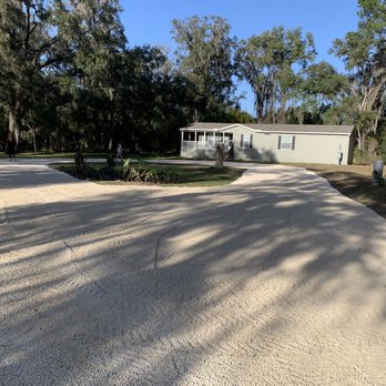 Affordable Home Remodeling - a driveway in front of a mobile home - General Contractors Near Me - Inverness, Florida Affordable Home Remodeling - a driveway in front of a mobile home - General Contractors Near Me - Inverness, Florida