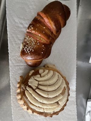 La Esperanza Bakery by null