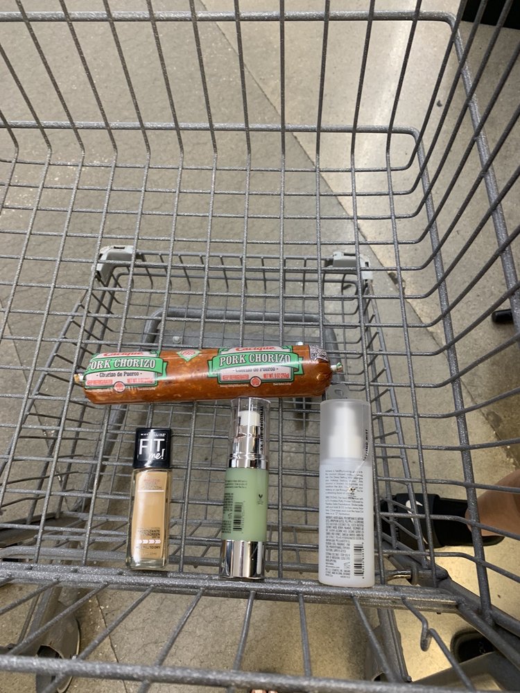 HYVEE Updated September 2024 10 Photos & 29 Reviews 3504 Clinton