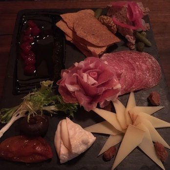 Campo Enoteca - Italian Near Me - Manchester, New Hampshire