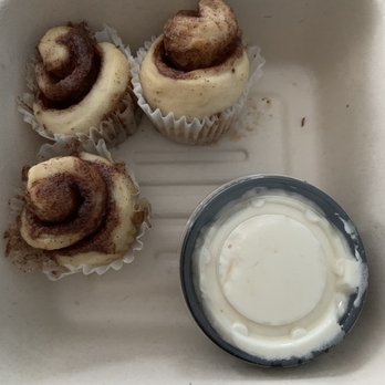 Cinnaholic - Baby buns with vanilla frosting - Desserts Near Me - Cary, North Carolina Cinnaholic - Baby buns with vanilla frosting - Desserts Near Me - Cary, North Carolina