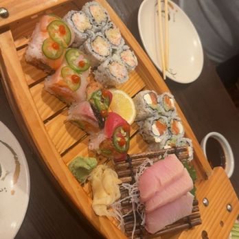Yasuda - Yellowtail, Dragon Roll, - Sushi Bars Near Me - Kingston, New York Yasuda - Yellowtail, Dragon Roll, - Sushi Bars Near Me - Kingston, New York