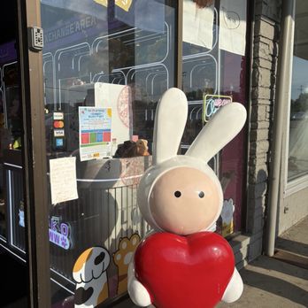 Neko Clawww - Arcades Near Me - Roseville, Minnesota Neko Clawww - Arcades Near Me - Roseville, Minnesota