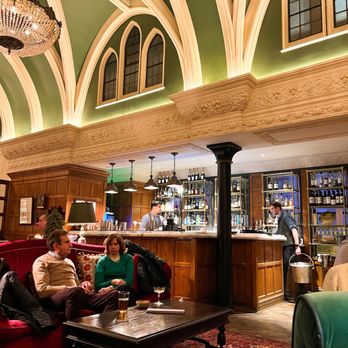 Macdonald Randolph Hotel - Morse Bar - Hotels Near Me - Oxford, OXF Macdonald Randolph Hotel - Morse Bar - Hotels Near Me - Oxford, OXF
