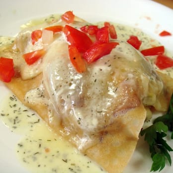 Simon's Coffee House - Savory -Turkey, bacon, avocado, cheese and tomato crepe - Delis Near Me - Sarasota, Florida