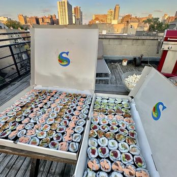 Sushi Box - Party SushiBox - Sushi Bars Near Me - Chicago, Illinois Sushi Box - Party SushiBox - Sushi Bars Near Me - Chicago, Illinois