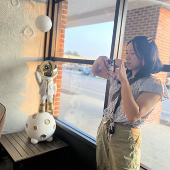 Mochi Donut & Tea - Foyer - Bubble Tea Near Me - Virginia Beach, Virginia
