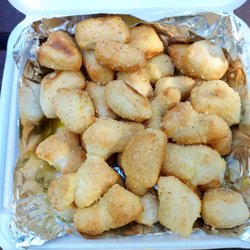 Mio Pizza Shop - Delicious buttery garlic dots!