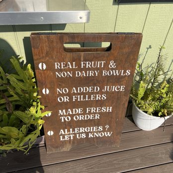 The Granola House - Sign - Acai Bowls Near Me - Lihue, Hawaii The Granola House - Sign - Acai Bowls Near Me - Lihue, Hawaii