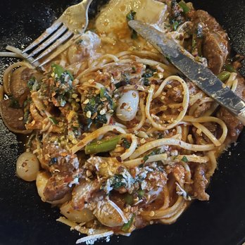 The Ballard Cut - Calabrian Sausage Linguine - delish! - New American Near Me - Seattle, Washington