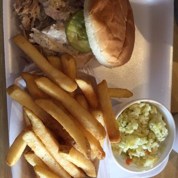Saw's Soul Kitchen - Pulled pork sandwich - Barbeque Near Me - Birmingham, Alabama Saw's Soul Kitchen - Pulled pork sandwich - Barbeque Near Me - Birmingham, Alabama