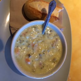 Cream of Chicken & Wild Rice Soup - Group Cream of Chicken & Wild Rice Soup - Group