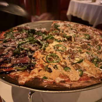 Drake's Hollywood - Steakhouses Near Me - Houston, Texas