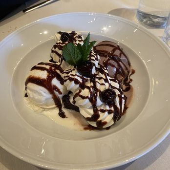 The Hamilton - Brownie Sundae - Seafood Near Me - Washington, DC, District of Columbia