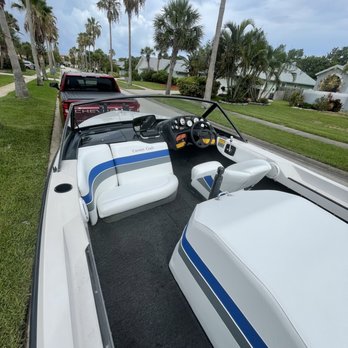 A & E Auto & Boat Upholstery - Engine cover, three piece observation seat & Captain's chair - Auto Upholstery Near Me - Melbourne, Florida A & E Auto & Boat Upholstery - Engine cover, three piece observation seat & Captain's chair - Auto Upholstery Near Me - Melbourne, Florida