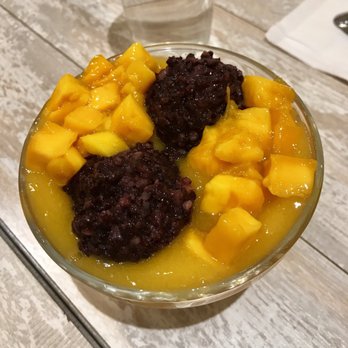 Mango Mango Dessert - Mango juice with mango and black rice - Desserts Near Me - New York, New York