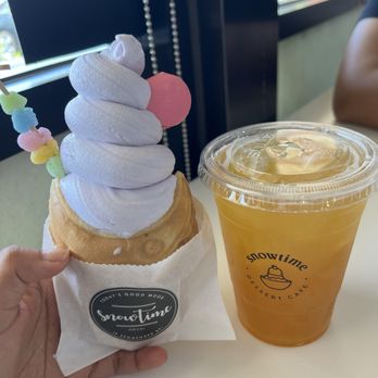 Snowtime - Fish cone soft serve with the best flavor: taro! And a side of mango passion green tea! Also very refreshing (: - Coffee & Tea Near Me - Chandler, Arizona