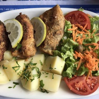 As Nossas Ilhas - abrotea frita -yum!!! - Seafood Near Me - Angra do Heroísmo, 20