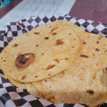 Restaurant Palos - New Mexican Cuisine Near Me - South Gate, California