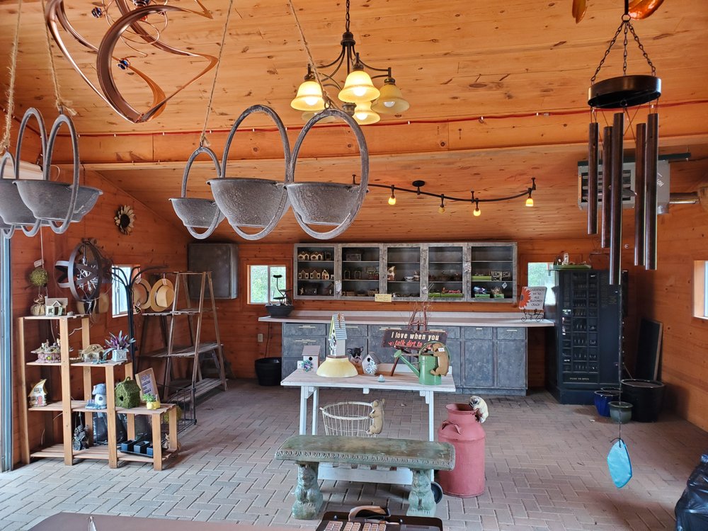 DOWN TO EARTH GREENHOUSE Updated August 2024 6104 N 52nd Ave