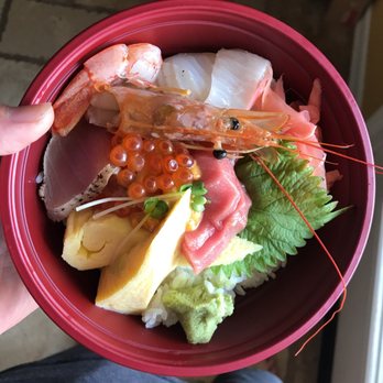 Sagami - 25$ chirashi... worth it? - Sushi Bars Near Me - Irvine, California