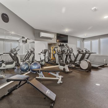 The Broadway Building - Community Gym - Apartments Near Me - Seattle, Washington The Broadway Building - Community Gym - Apartments Near Me - Seattle, Washington