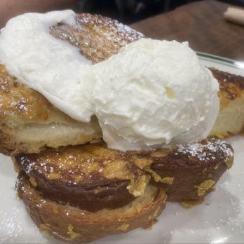Sunny on South - Signature Sunny French Toast - Breakfast & Brunch Near Me - Cerritos, California