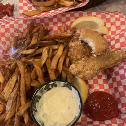 Cassidy's Sports Grill - Fish and chips