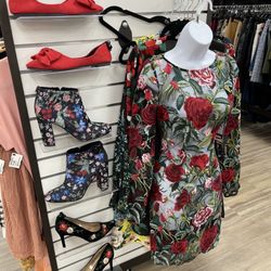 Uptown Cheapskate Fayetteville - Fashion