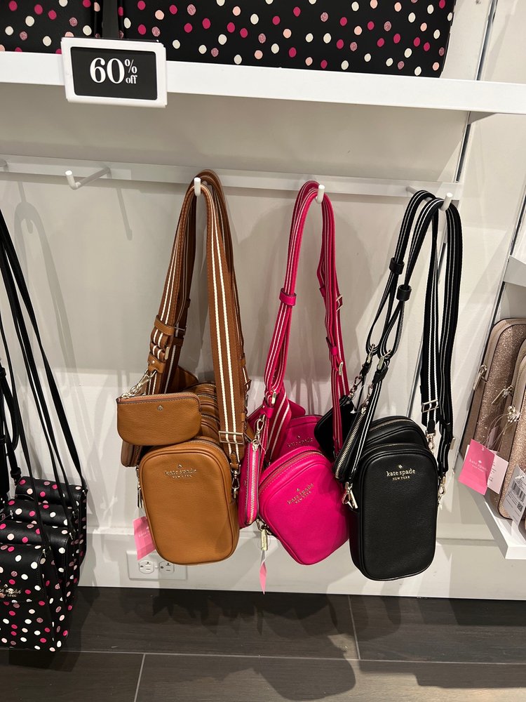 KATE SPADE NEW YORK OUTLET Updated June 2024 1101 Outlet Collection