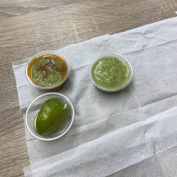 Taqueria La Perla - I mainly liked the orange because that has a bit of spice Get lots of lime - Mexican Near Me - Pacifica, California Taqueria La Perla - I mainly liked the orange because that has a bit of spice Get lots of lime - Mexican Near Me - Pacifica, California