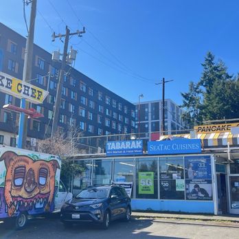 The Pancake Chef - This is the parking lot down below - American Near Me - SeaTac, Washington