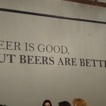 Hooby’s Brewing - Breweries Near Me - Winters, California