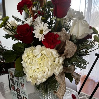 The Flower Shoppe Limited - My MIL's Christmas Eve flowers - Florists Near Me - Vineland, New Jersey The Flower Shoppe Limited - My MIL's Christmas Eve flowers - Florists Near Me - Vineland, New Jersey