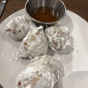 Another Broken Egg Cafe - 1/2 Order of Biscuit Beignets - American Near Me - Wichita, Kansas