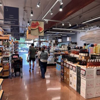 Metropolitan Market - Self checkout - Grocery Near Me - Kirkland, Washington