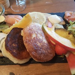 Bistro Krokodil - Moskauer Frühstück