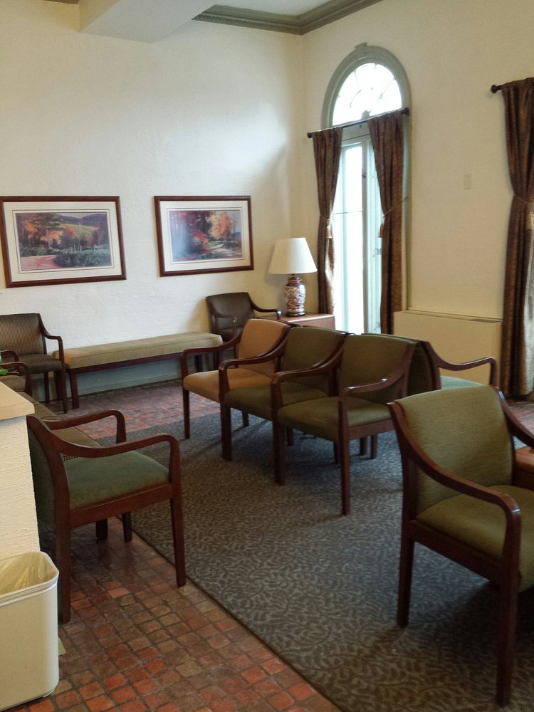 Aurora Behavioral Health Center - child therapist in Milwaukee, WI