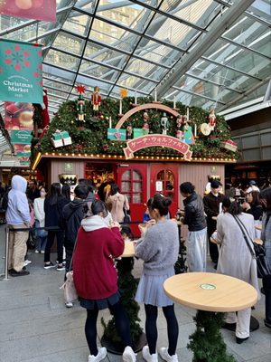 Roppongi Hills by null