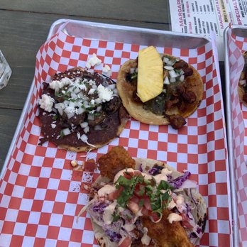 Roadside Taco - Al pastor, asada, hot chicken, and mushroom tacos - Tacos Near Me - Studio City, California Roadside Taco - Al pastor, asada, hot chicken, and mushroom tacos - Tacos Near Me - Studio City, California