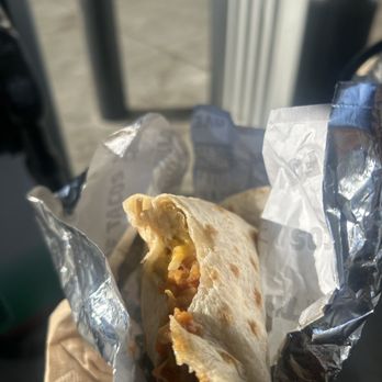 Laredo Taco - chicken - Tacos Near Me - Chino, California Laredo Taco - chicken - Tacos Near Me - Chino, California