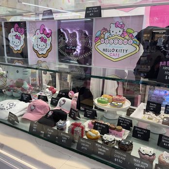 Hello Kitty Cafe - Themed Cafes Near Me - Las Vegas, Nevada