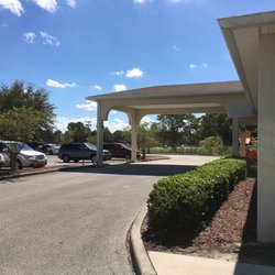 Early Childhood Learning Center of Lakeland - Side view of the drive up option