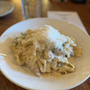Mia Italian Tapas & Bar - Fettuccine Alfredo - Italian Near Me - Austin, Texas