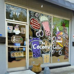 The Coconut Cellar - Nice ramp for folks that are a little challenged!
