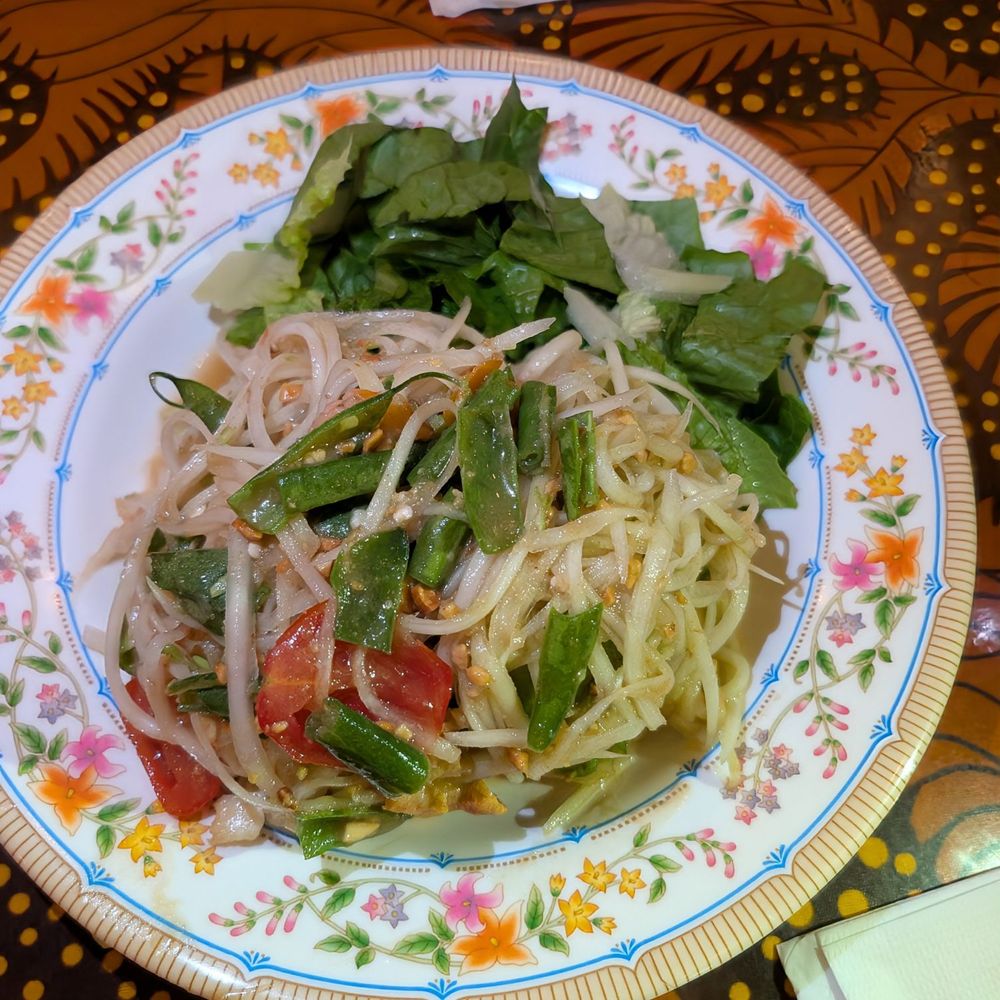 Ghin Khao Eat Rice - Thai Near Me - Chicago, Illinois Ghin Khao Eat Rice - Thai Near Me - Chicago, Illinois