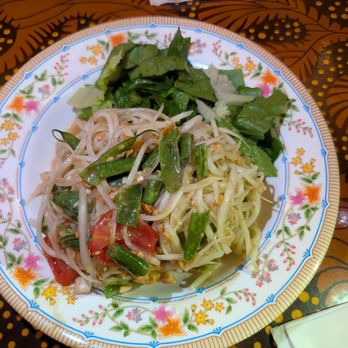 Ghin Khao Eat Rice - Thai Near Me - Chicago, Illinois Ghin Khao Eat Rice - Thai Near Me - Chicago, Illinois
