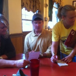 Lindsay's Roost Bar and Grill